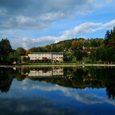 Отель Vlci Dul Bludov Bludov  Экстерьер фото